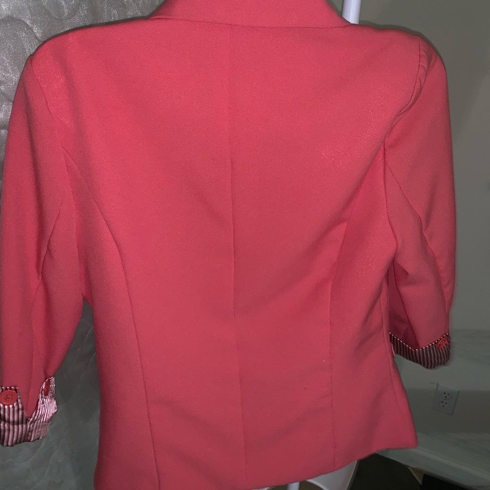 Blazer - Picture 2 of 2